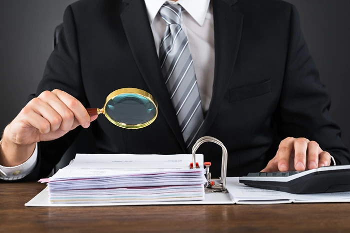 Due Diligence - Guide for Deals and Investments